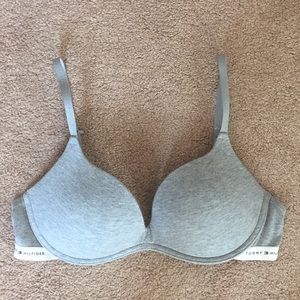 Tommy Hilfiger Bra